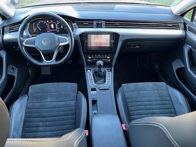 Volkswagen Passat Var 1.5 TSI Elegance LEDER NAV MATRIX AHK foto 10