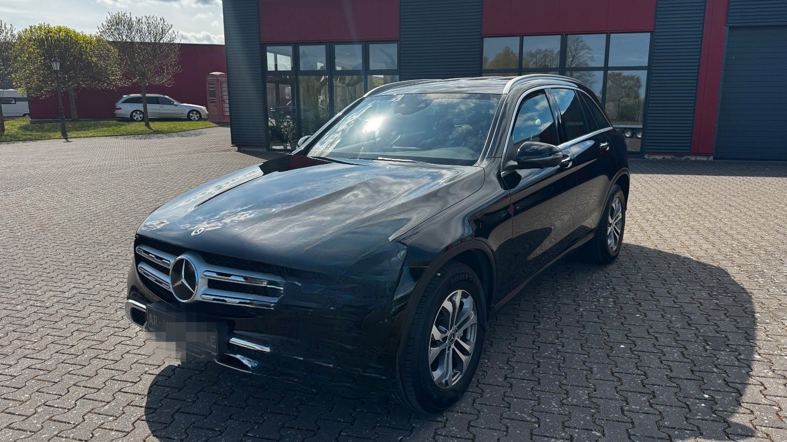 Mercedes-Benz GLC 220 4Matic LED Standheizung Distronic Kamera