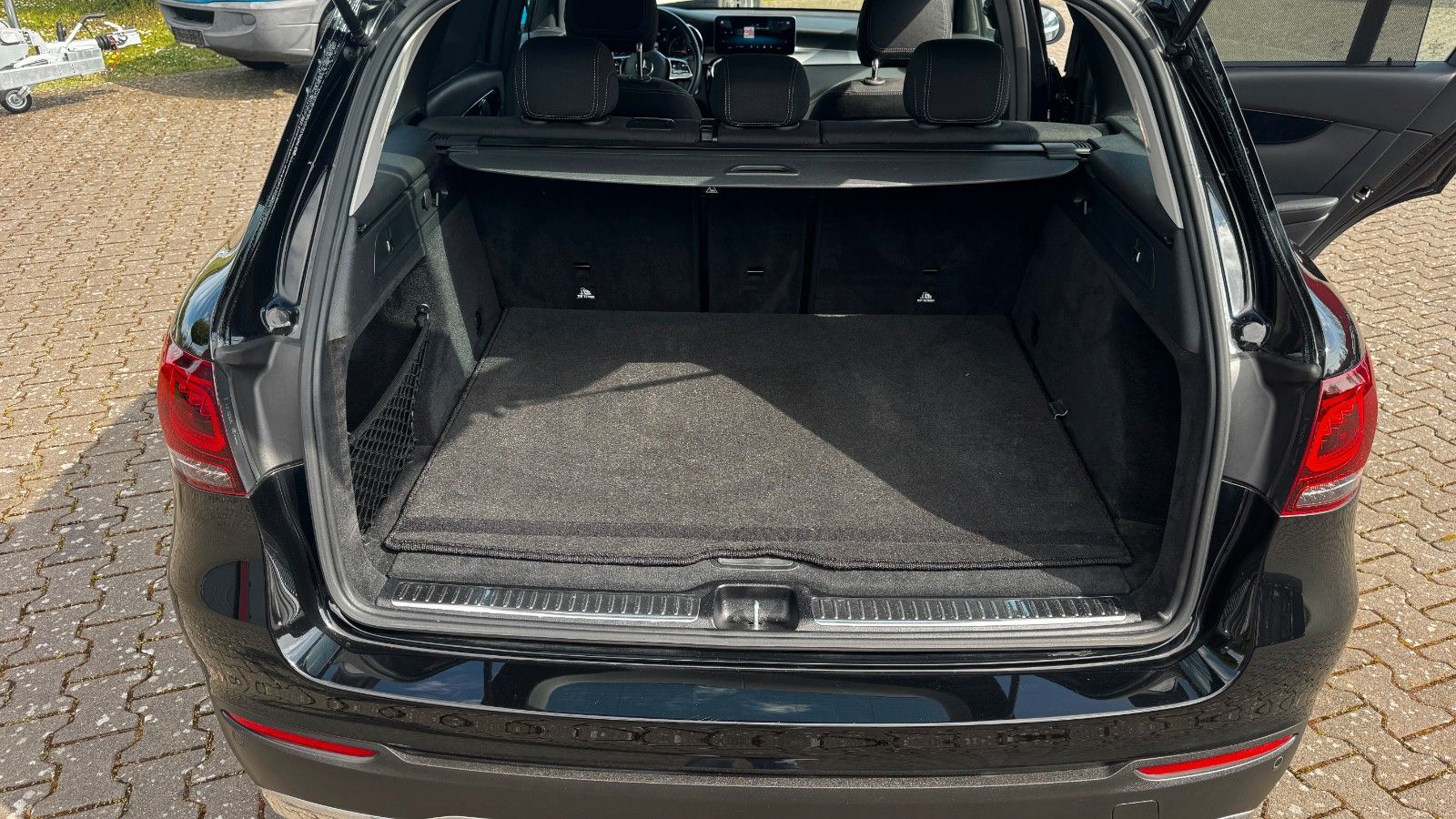 Mercedes-Benz GLC 220 4Matic LED Standheizung Distronic Kamera foto 8