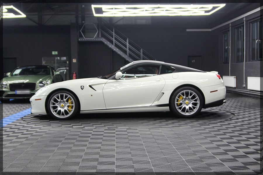Ferrari 599 GTB Fiorano F1 PDC / LEDER / KERAMIK / 1.HD foto 8