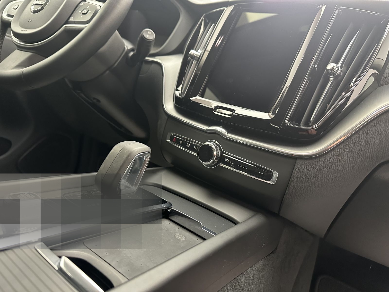 Volvo XC60 Momentum Pro 2WD "1 HAND-NAVI-CAM-SITZH" foto 10