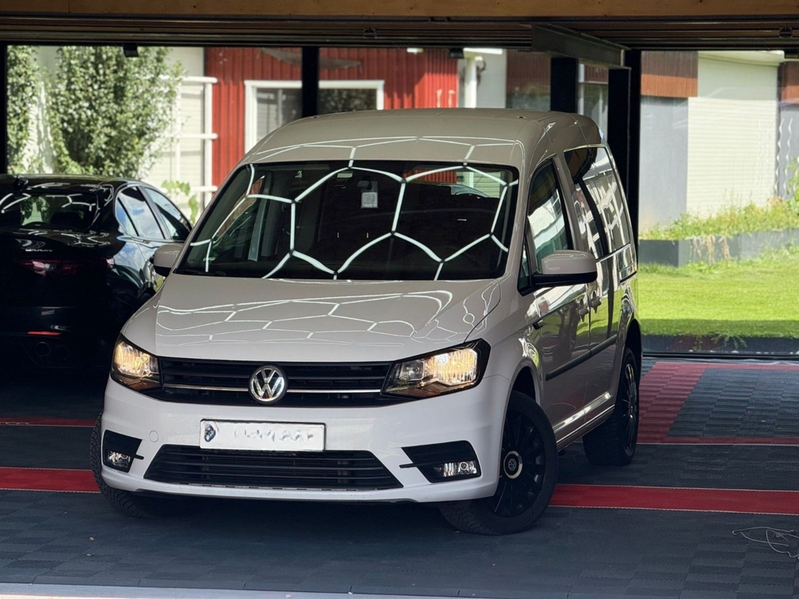 Volkswagen Caddy Behindertengerecht-Rampe foto 13
