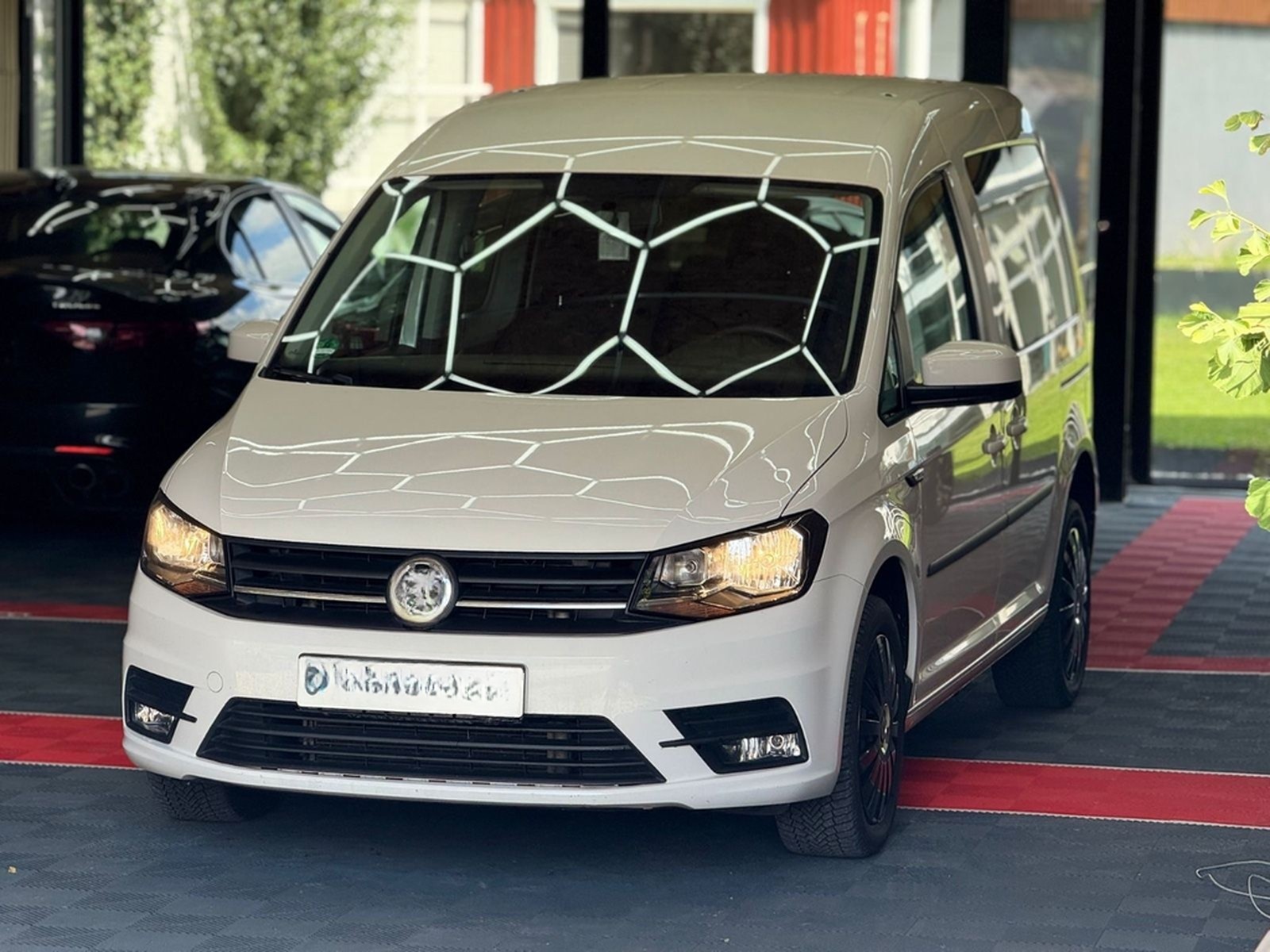 Volkswagen Caddy Behindertengerecht-Rampe foto 20
