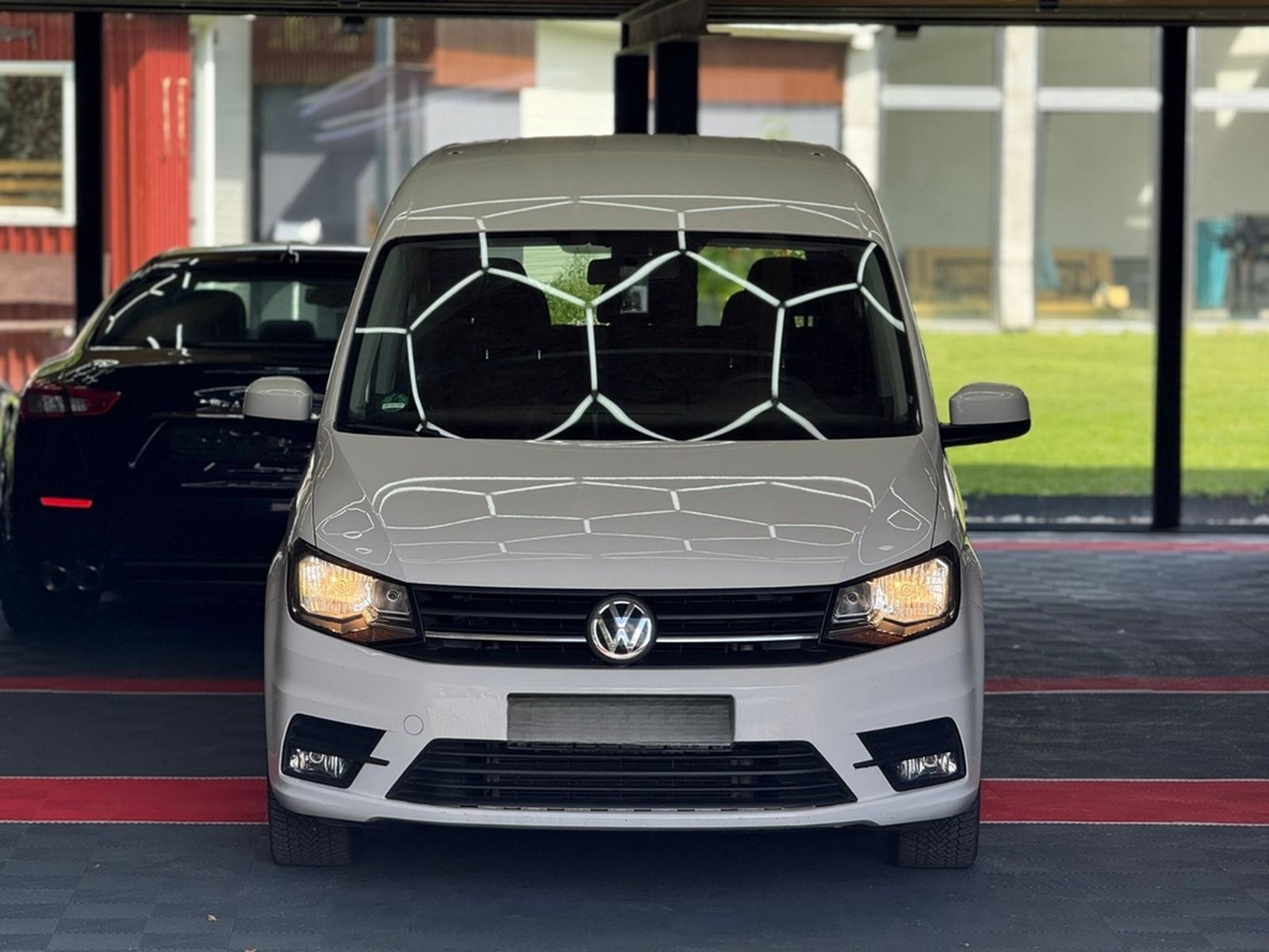 Volkswagen Caddy Behindertengerecht-Rampe foto 5