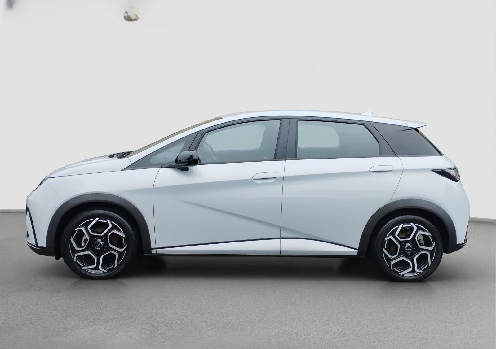 BYD Dolphin 60 KWh Comfort LED/NAVI/KAMERA foto 2