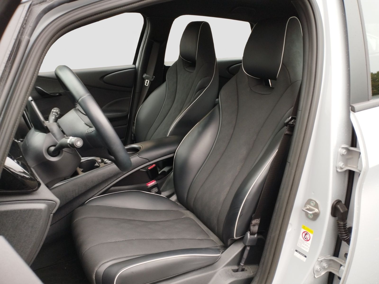 BYD Dolphin 60 KWh Comfort LED/NAVI/KAMERA foto 5