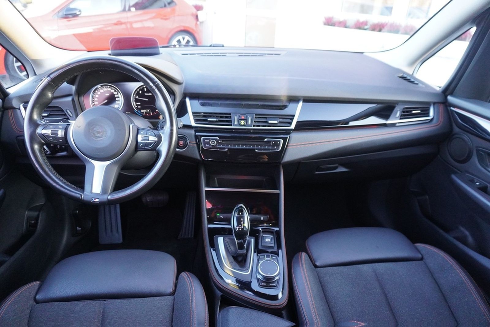 BMW 218i GT Sport Line LED Navi ACC el. Heckklappe foto 14