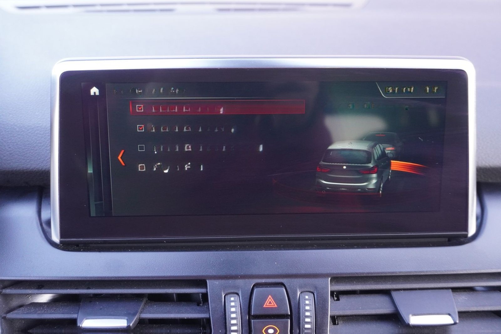 BMW 218i GT Sport Line LED Navi ACC el. Heckklappe foto 17