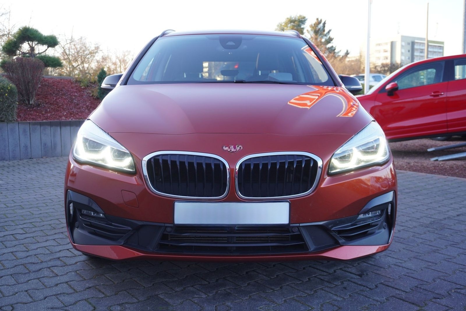 BMW 218i GT Sport Line LED Navi ACC el. Heckklappe foto 9