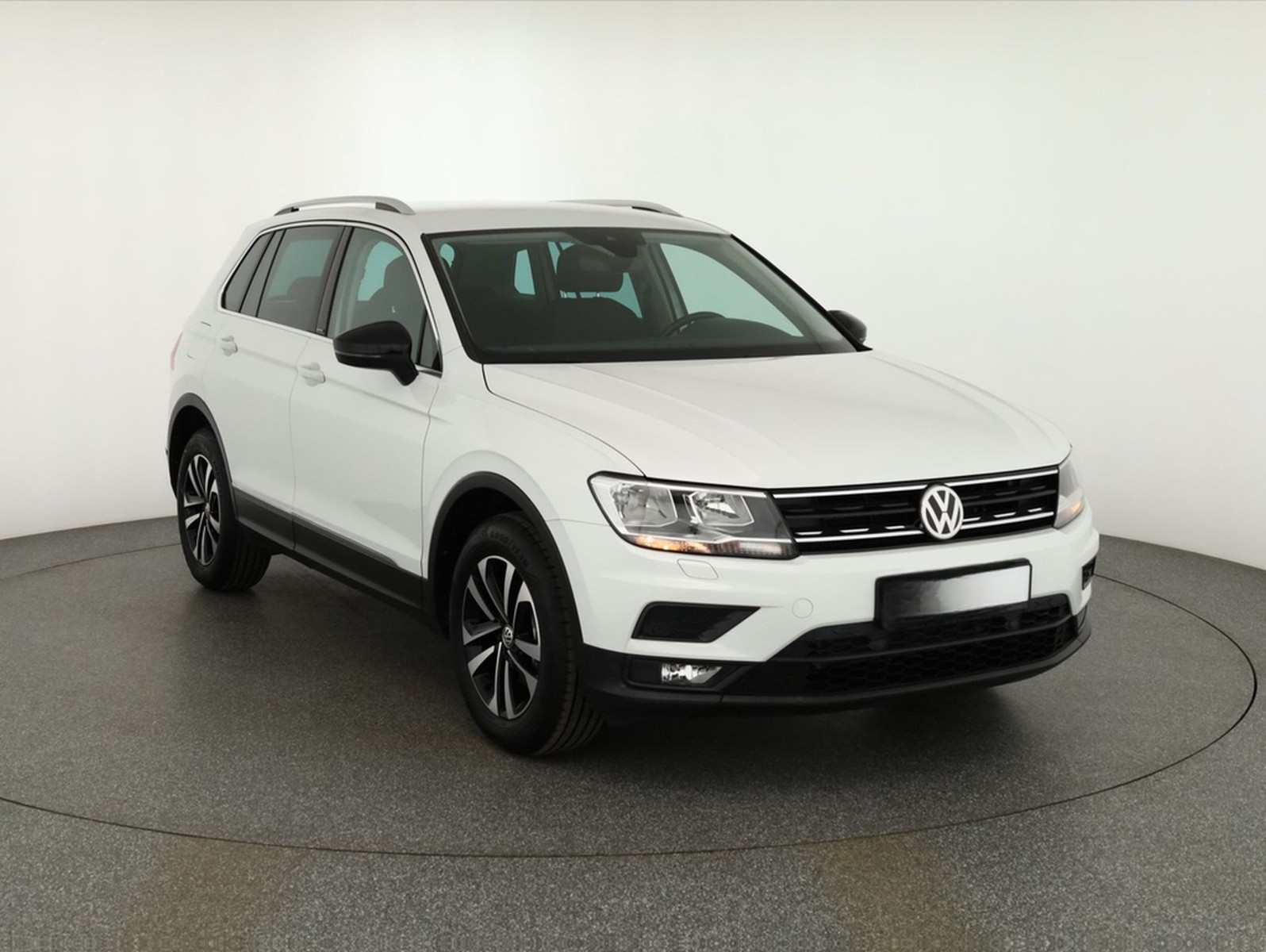 Volkswagen Tiguan 1.5 TSI IQ.DRIVE Navi ACC Sitzheizung PDC foto 7