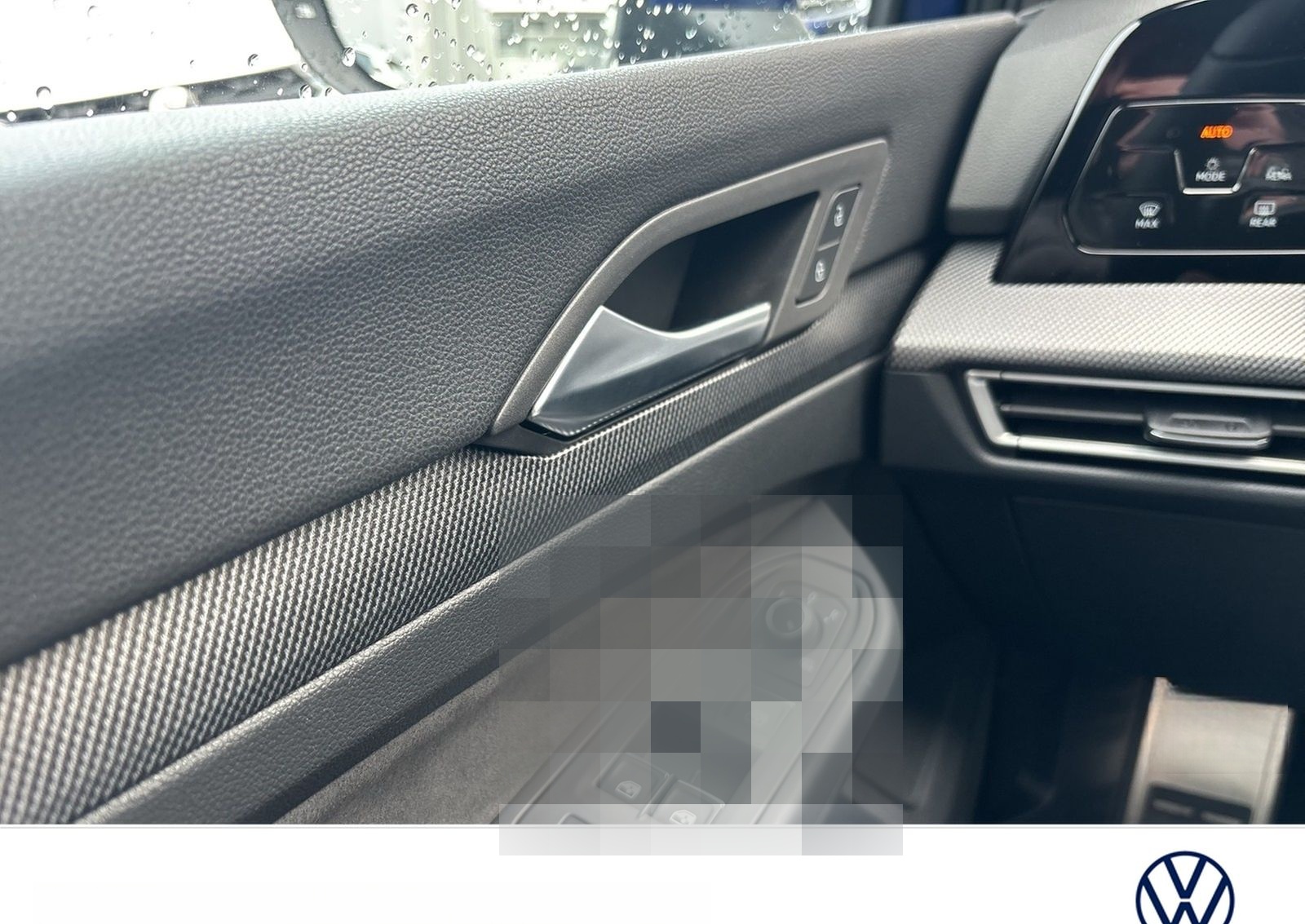 Volkswagen Golf VIII 1.5 R-LINE FACELIFT 360°CAM ACC LM17 foto 18