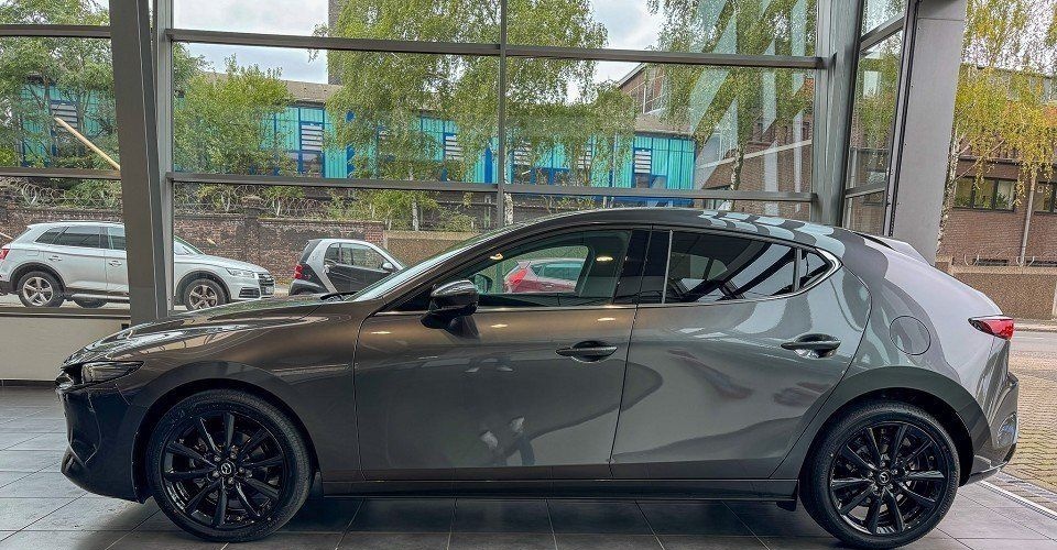 Mazda 3 Exclusive-Line foto 3
