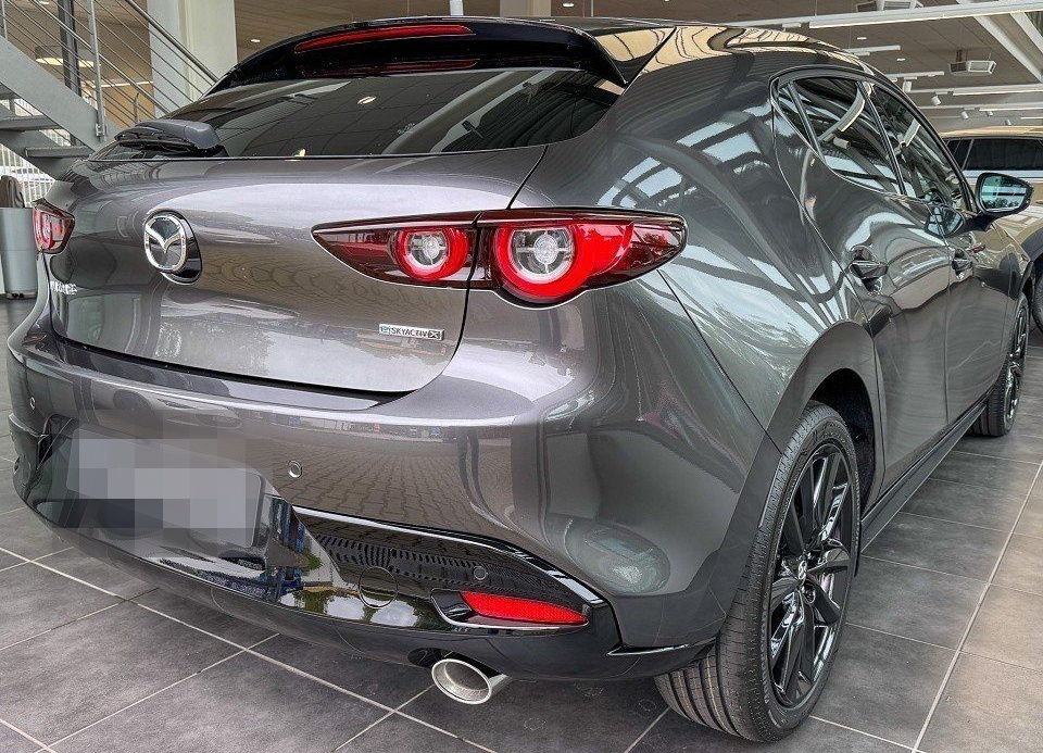 Mazda 3 Exclusive-Line foto 4