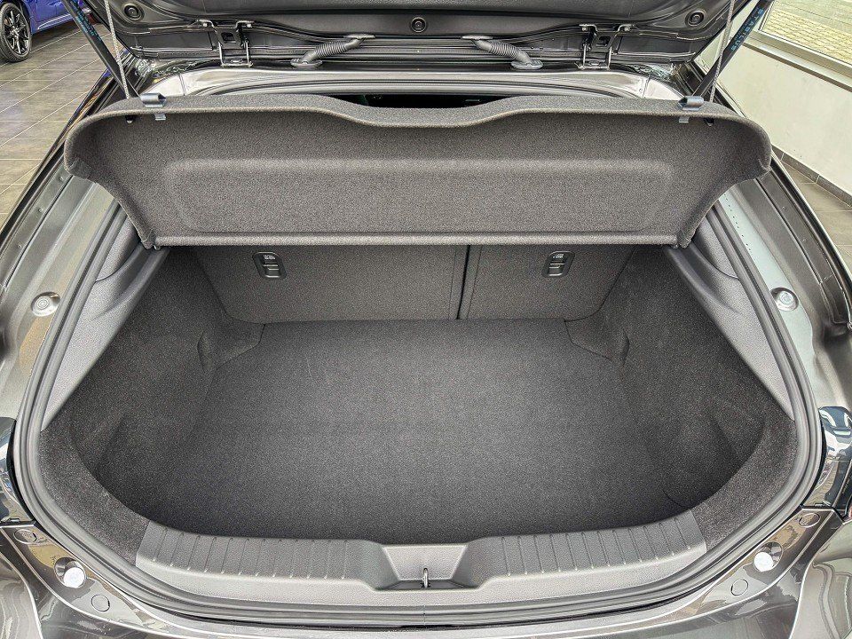Mazda 3 Exclusive-Line foto 6