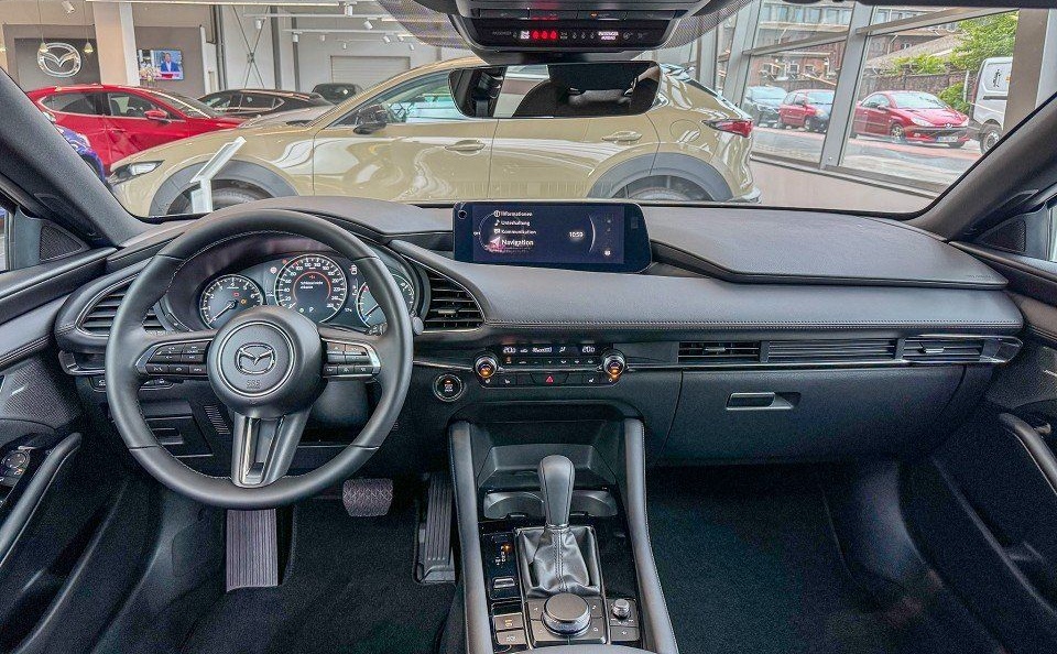 Mazda 3 Exclusive-Line foto 9