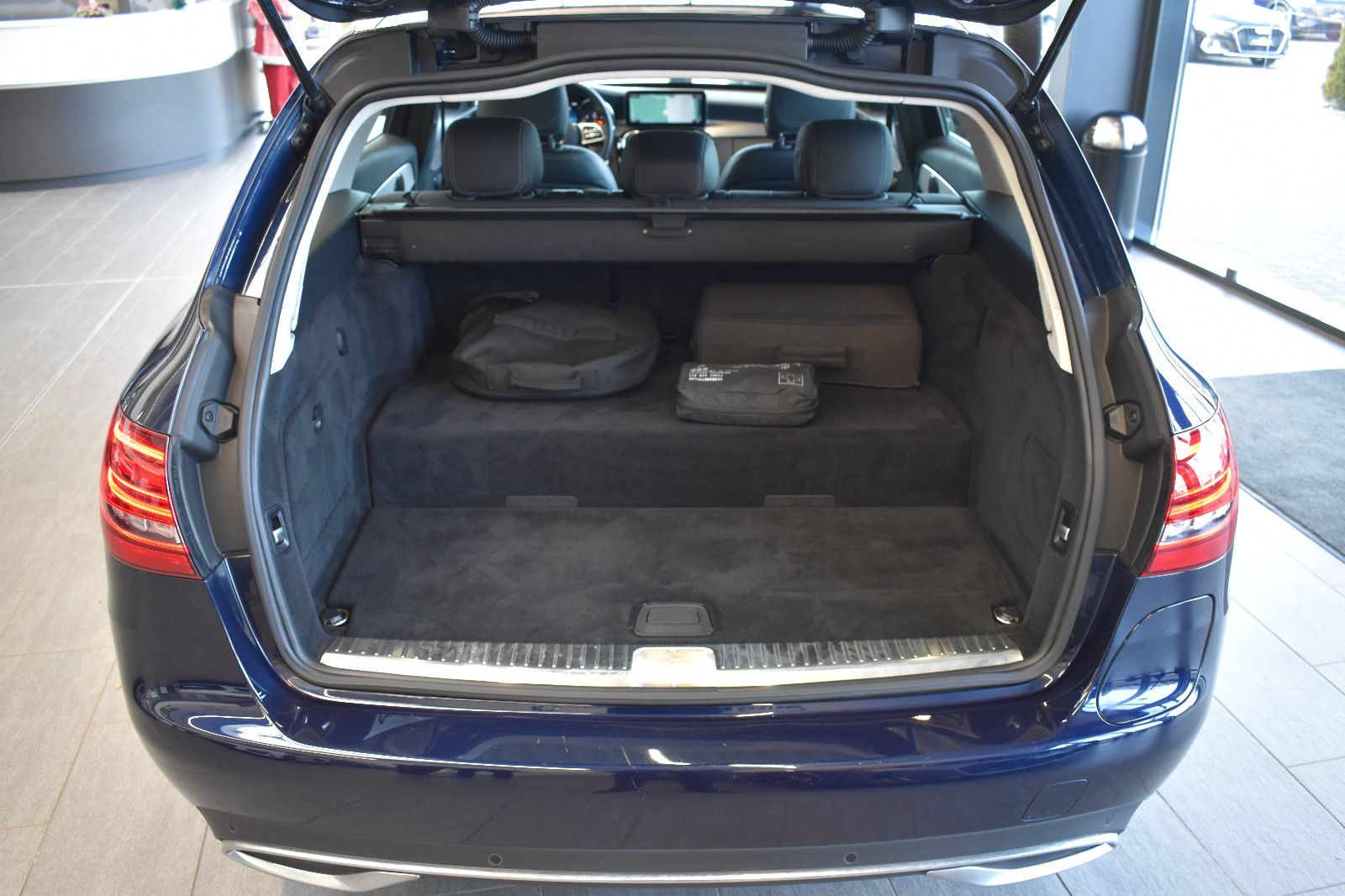 Mercedes-Benz C300de T 9G-tronic Avantgarde LED~AHK~Distronic+ foto 12