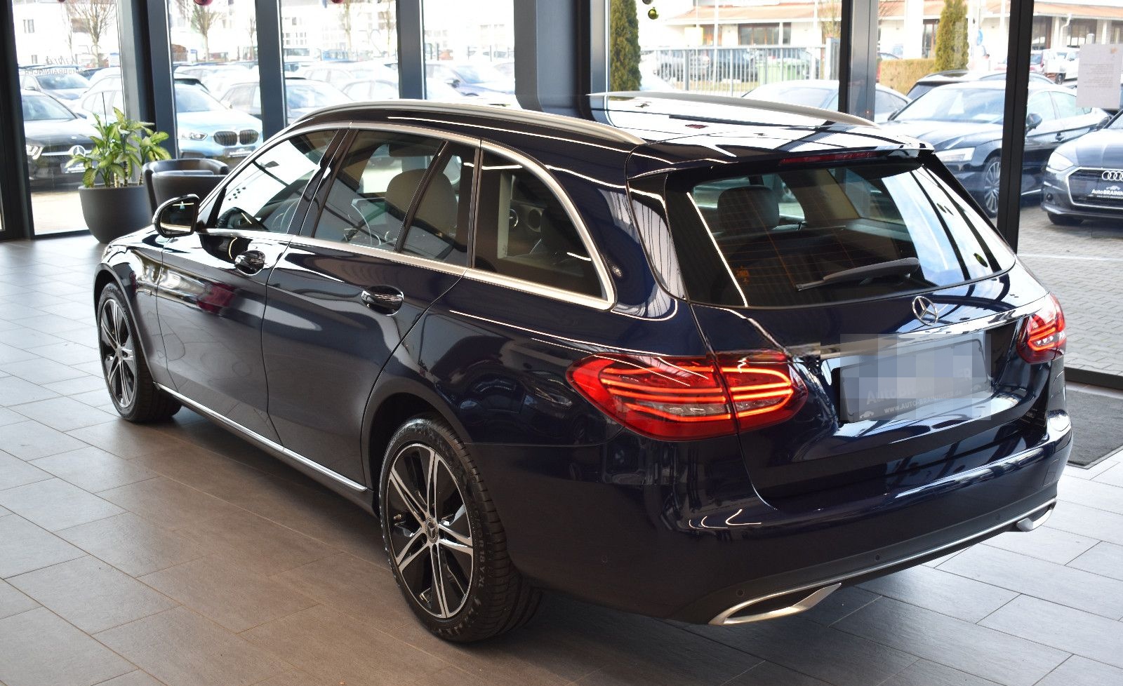 Mercedes-Benz C300de T 9G-tronic Avantgarde LED~AHK~Distronic+ foto 7