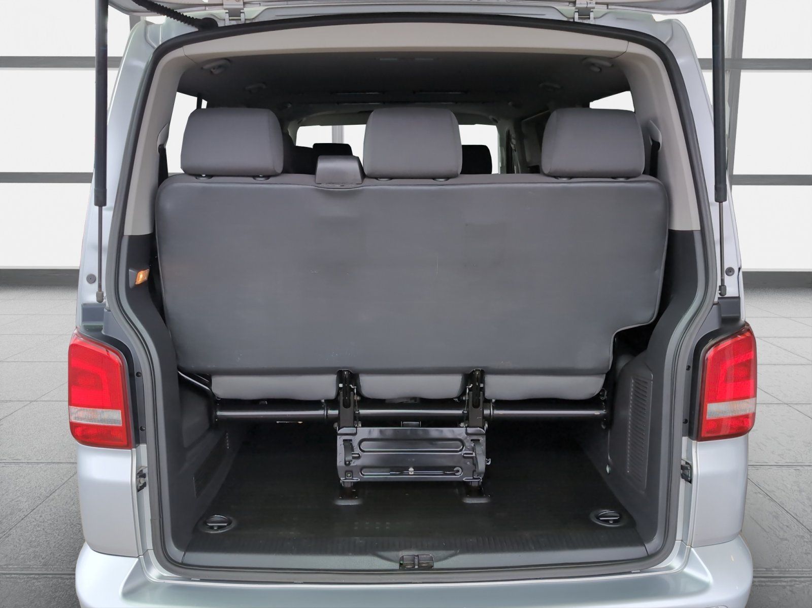 Volkswagen  lang 2.0 TDI /StHzg/el.Tür/DAB/BiXenon/Kamera foto 19