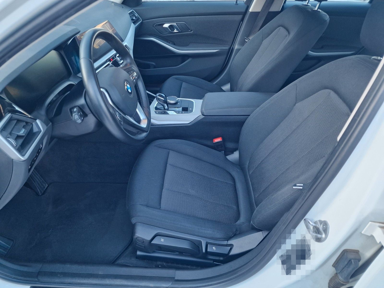 BMW 320d *AHK*Navi*LED*Komf.zuga.*gr. Tank*Fernl.Ass foto 12