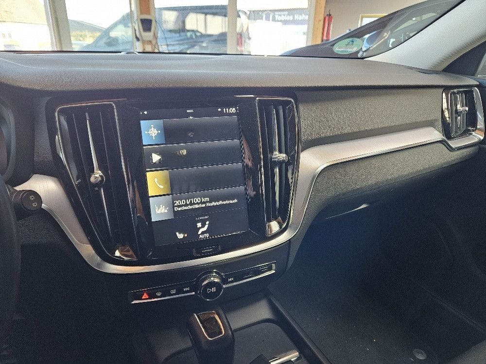 Volvo V60 D3 Momentum AT-G8+LED+RFK foto 10