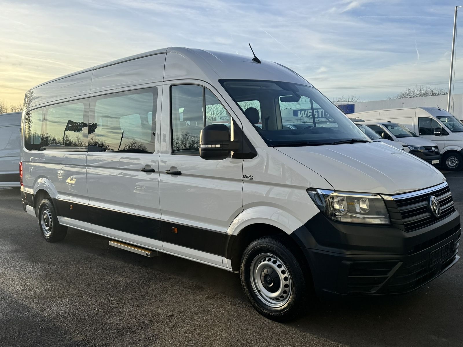 Volkswagen Crafter Kombi 35 Maxi L3H2 Standh*8-Sitzer*Rampe foto 2