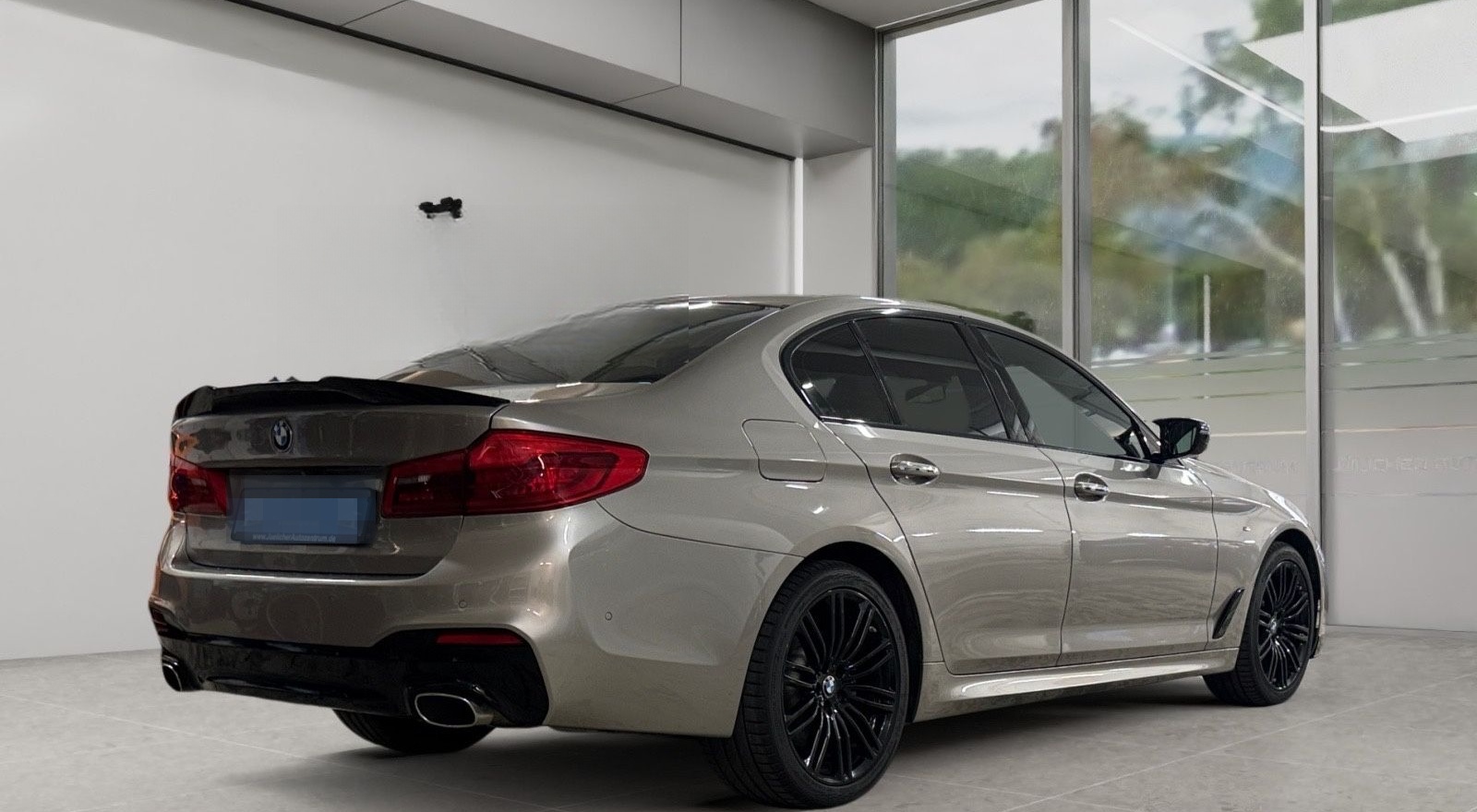 BMW 530 i xDrive Automatik M-Sportpaket , Insp. Neu foto 3