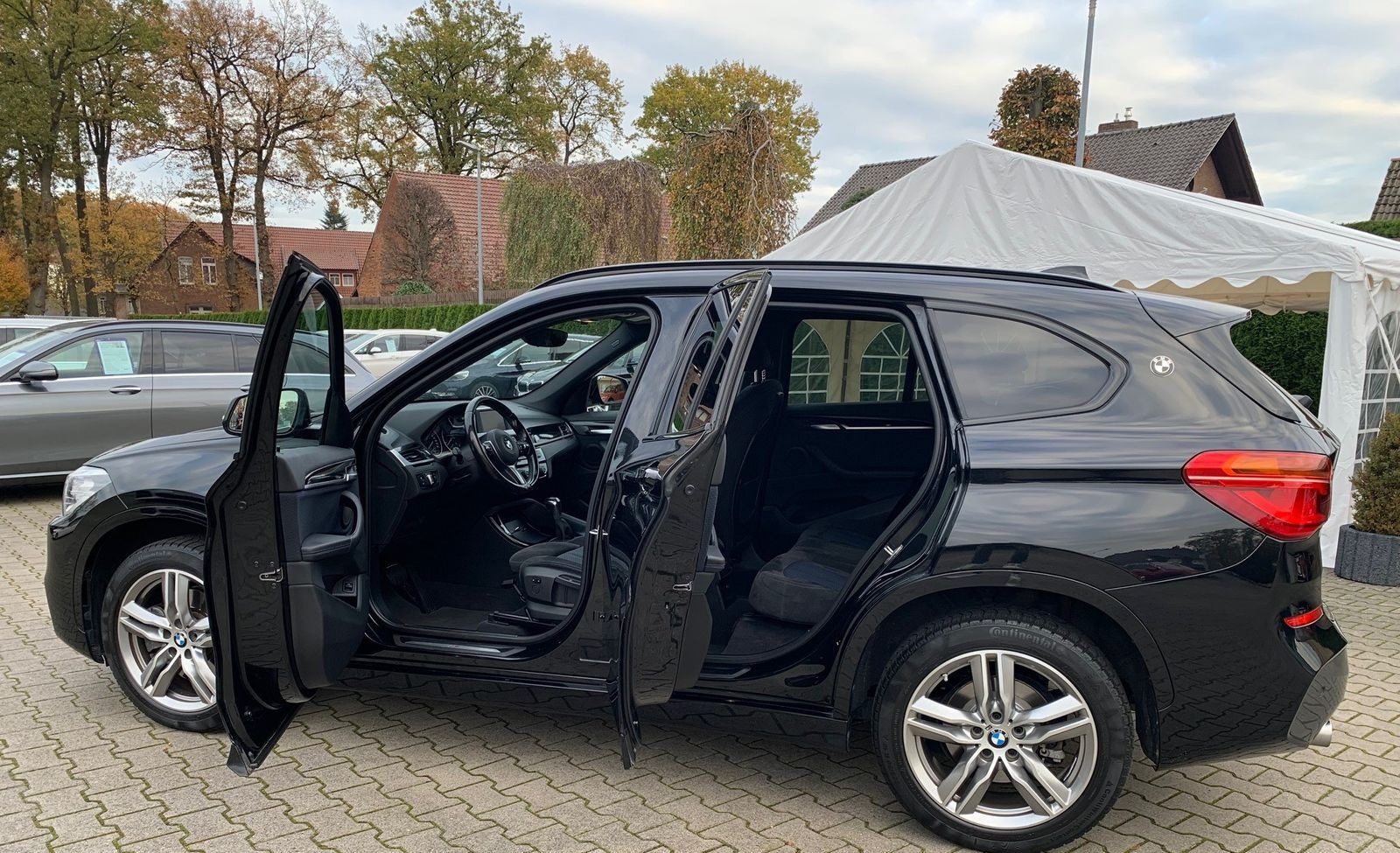 BMW X1 xDrive20d M Sport+LED+Navi+HiFi+PDC+AHK foto 9