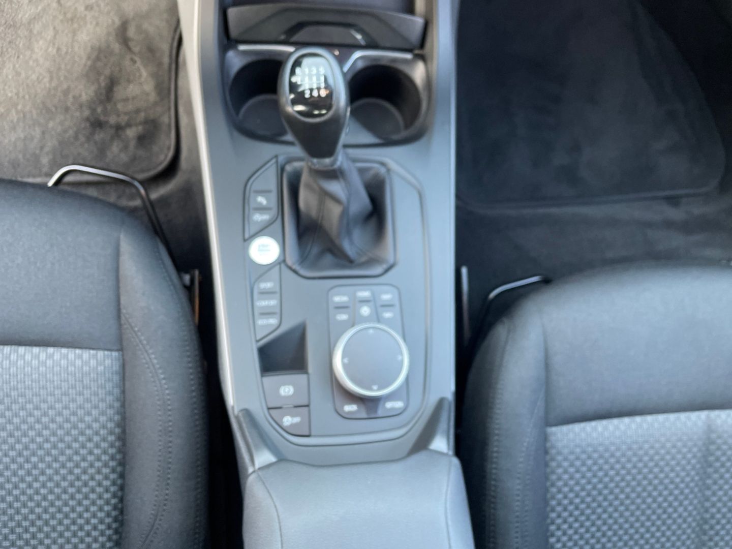 BMW 116 d Advantage Sitzh LKHZ Hifi K-Aut. PDC v+h L foto 11