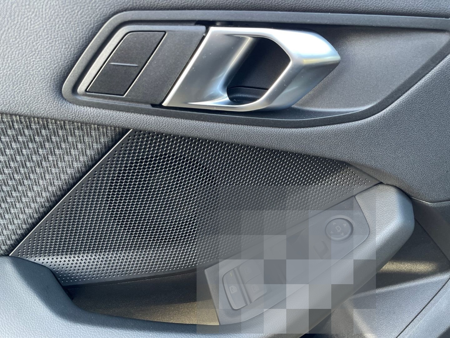 BMW 116 d Advantage Sitzh LKHZ Hifi K-Aut. PDC v+h L foto 14