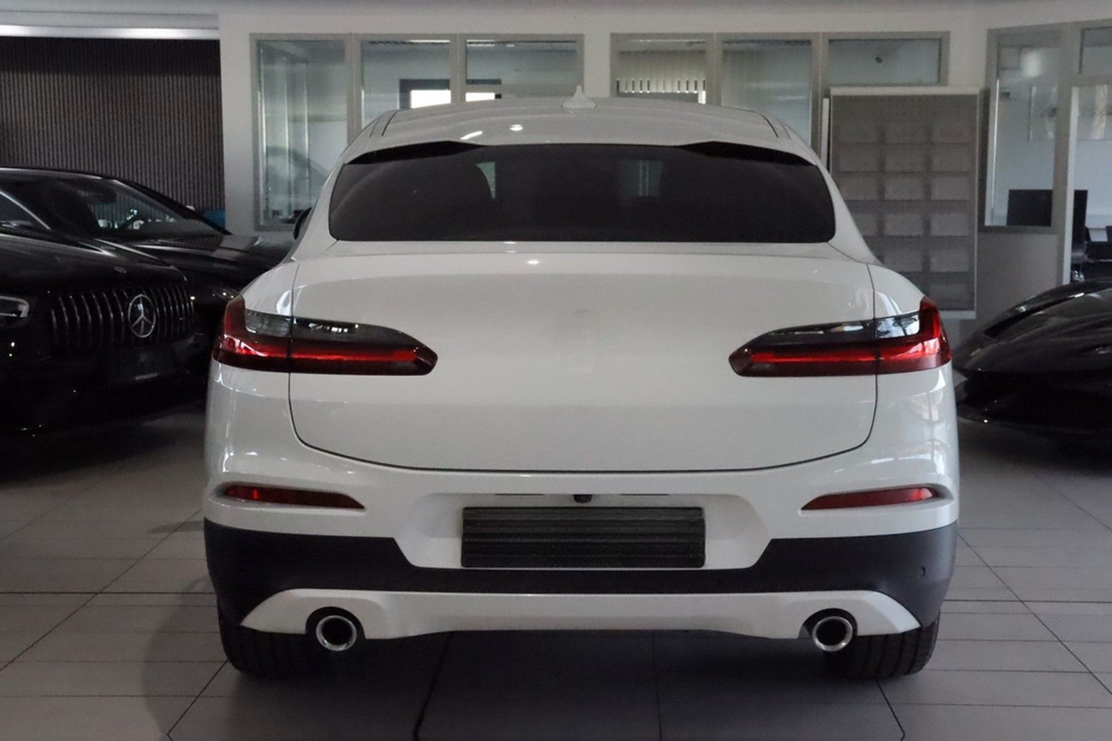 BMW X4 xDrive 20 d HUD*Sportsitze*Navi*LED*Sitzhzg foto 4