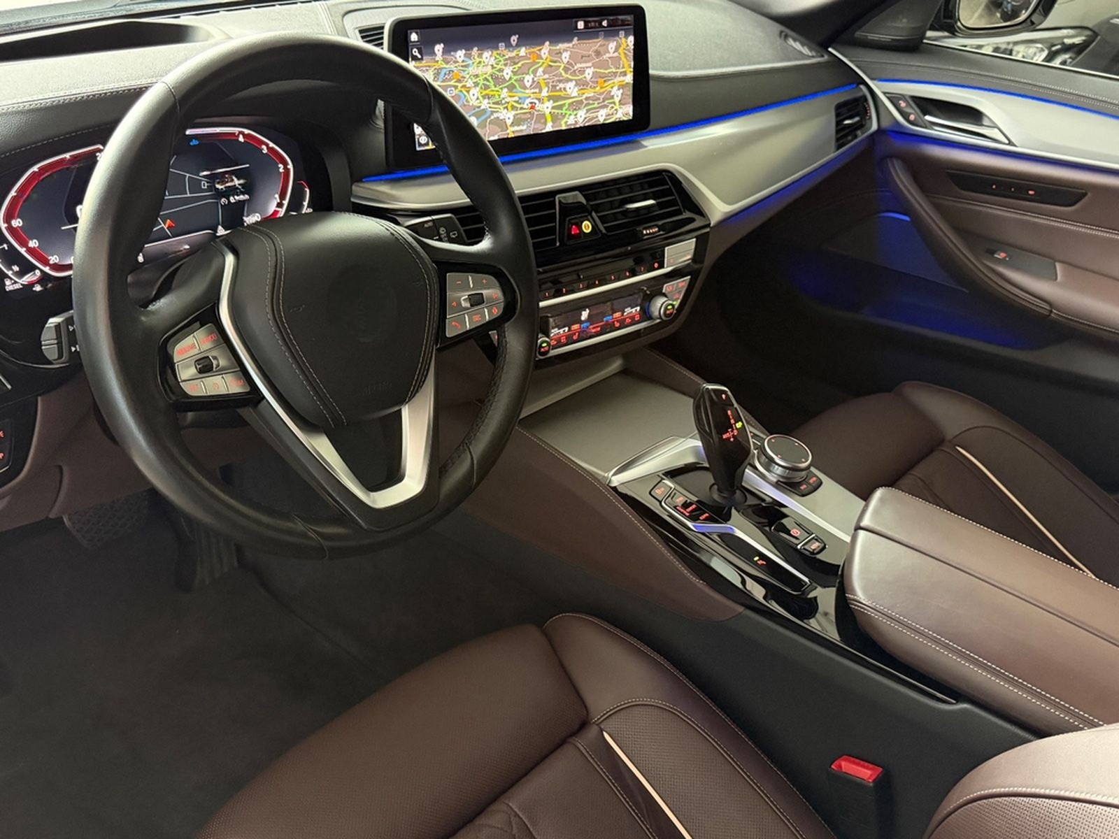 BMW 520d xD LUXURY*PANO*LASER*HARMAN*HUD*KAM*KEY*18' foto 13