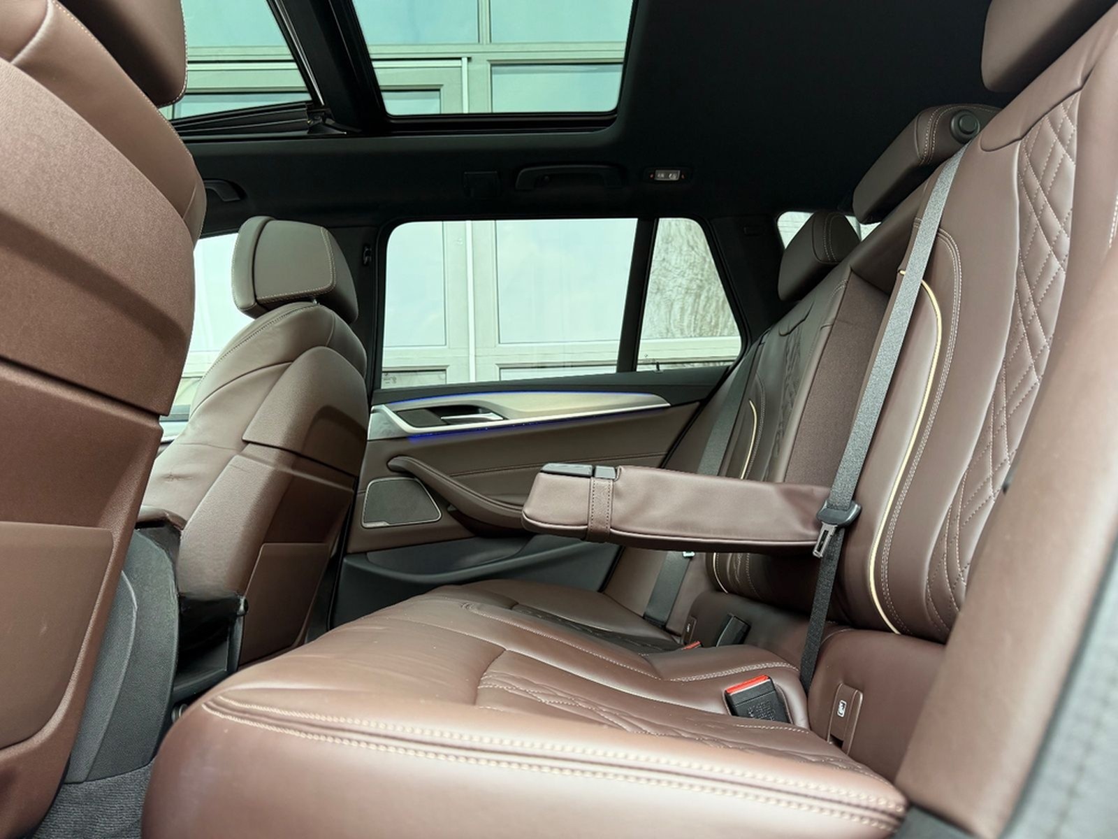 BMW 520d xD LUXURY*PANO*LASER*HARMAN*HUD*KAM*KEY*18' foto 15