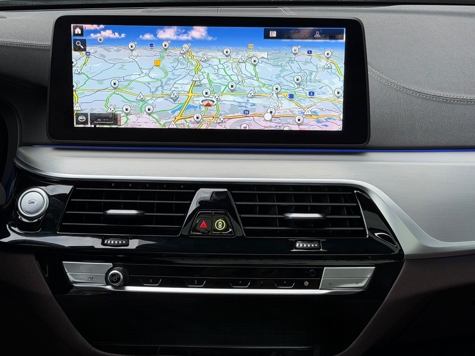 BMW 520d xD LUXURY*PANO*LASER*HARMAN*HUD*KAM*KEY*18' foto 16
