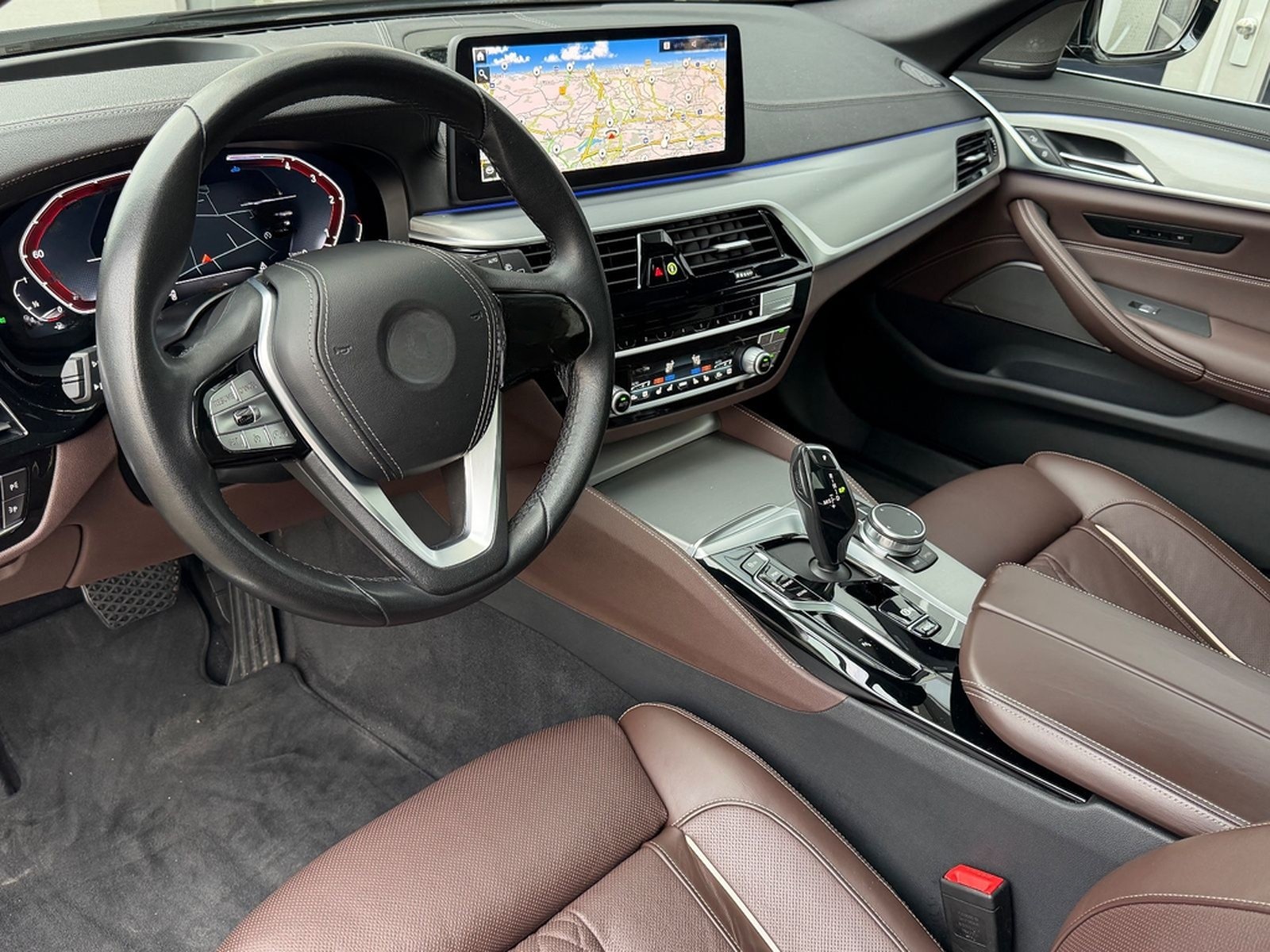 BMW 520d xD LUXURY*PANO*LASER*HARMAN*HUD*KAM*KEY*18' foto 19