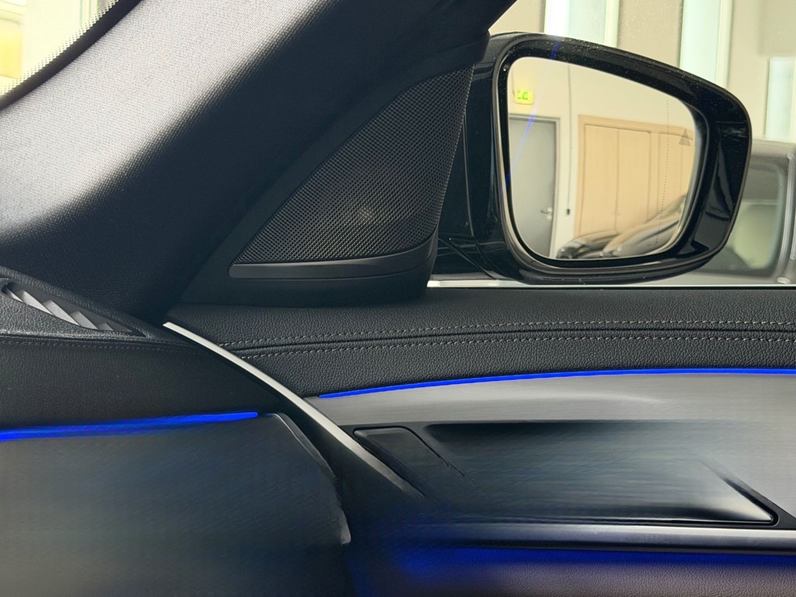 BMW 520d xD LUXURY*PANO*LASER*HARMAN*HUD*KAM*KEY*18' foto 28
