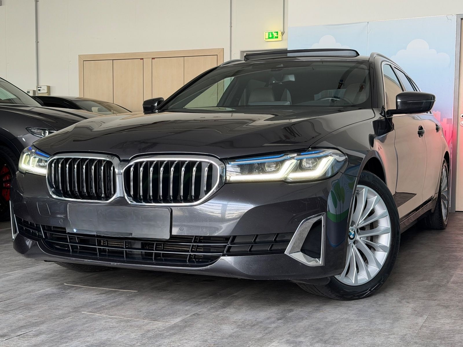 BMW 520d xD LUXURY*PANO*LASER*HARMAN*HUD*KAM*KEY*18' foto 8