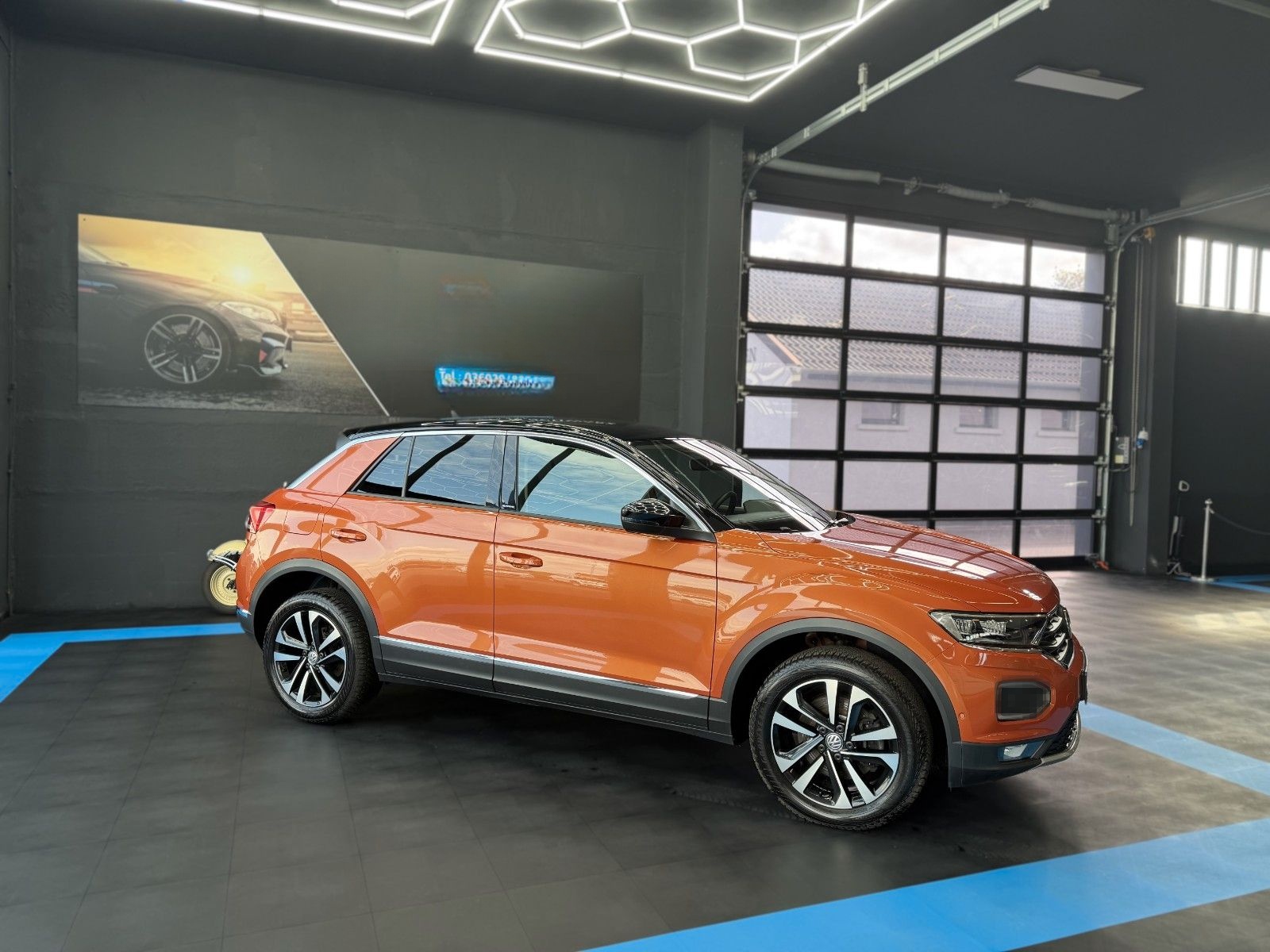 Volkswagen T-Roc 2.0 TDI SCR +LED+Business P.+Navi+AHK foto 2