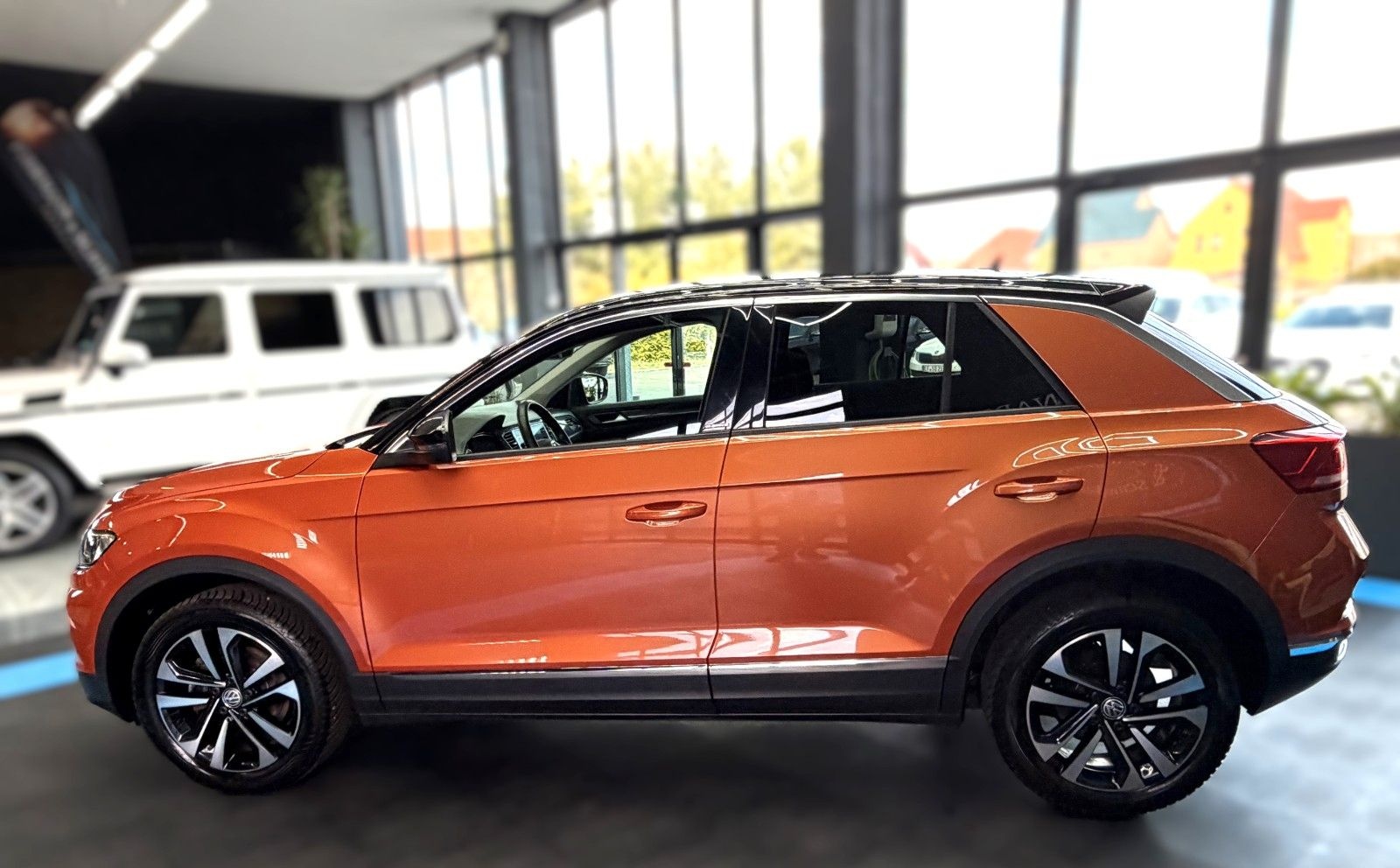 Volkswagen T-Roc 2.0 TDI SCR +LED+Business P.+Navi+AHK foto 6