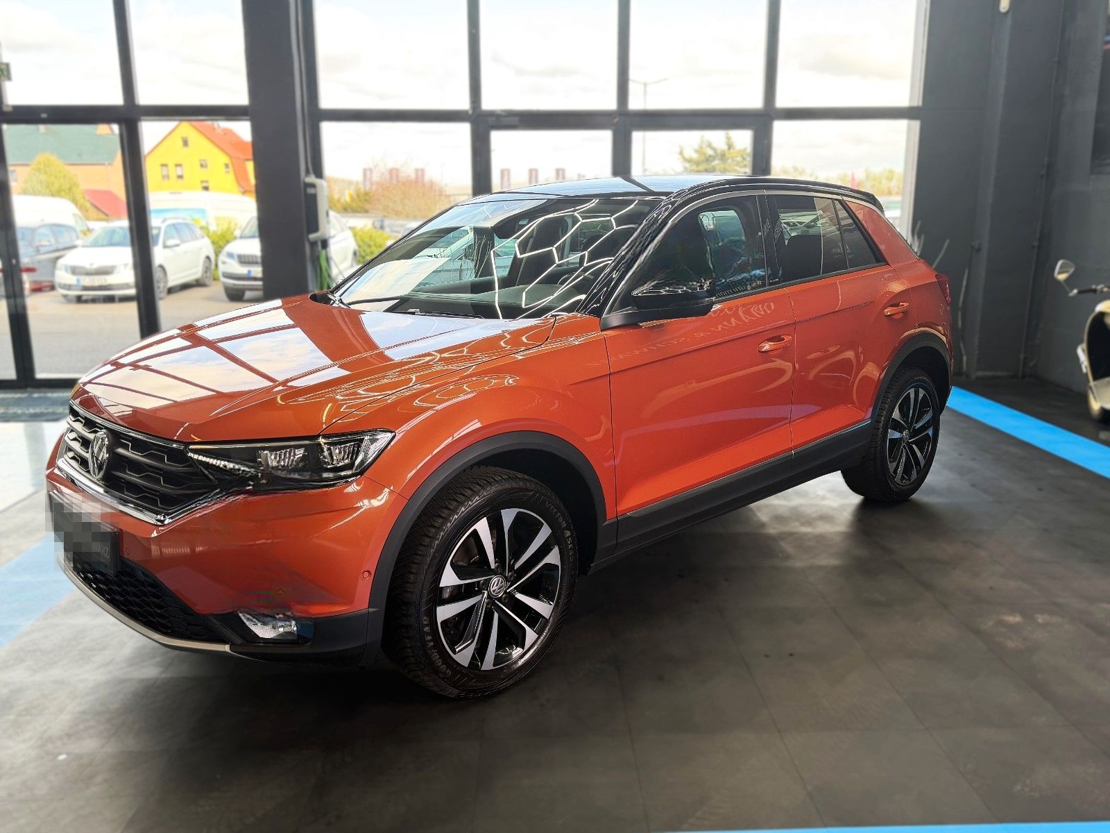 Volkswagen T-Roc 2.0 TDI SCR +LED+Business P.+Navi+AHK foto 7