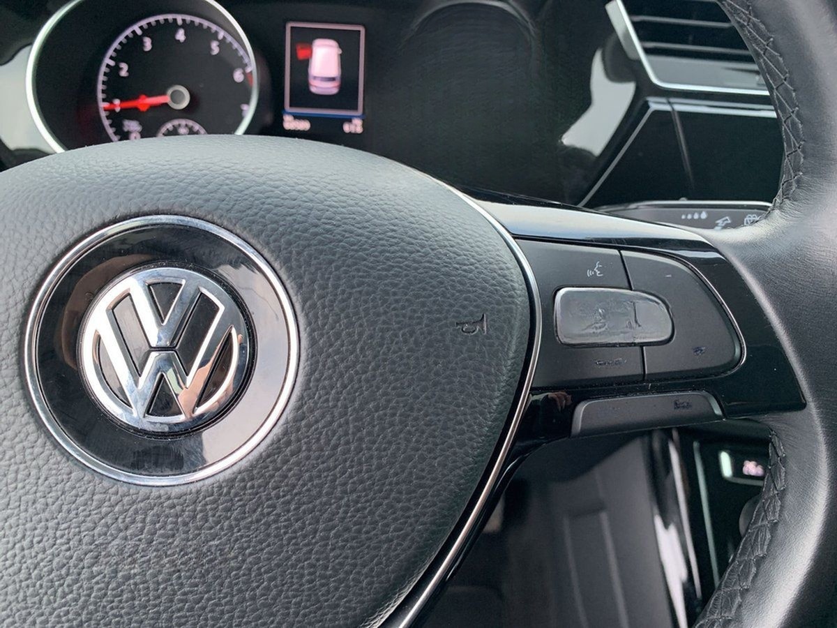 Volkswagen TOURAN HIGHLINE 1.5 TSI DSG LED+ACC+SHZ+KAMERA foto 23
