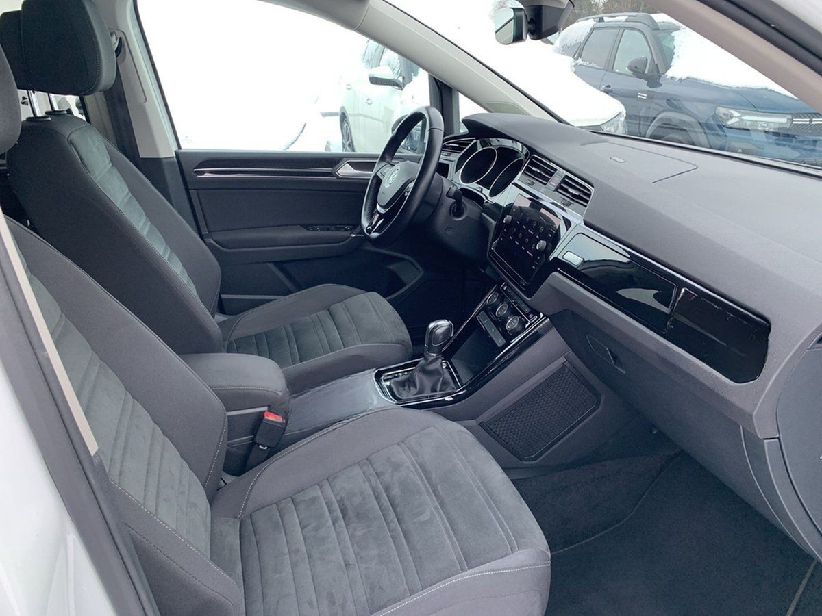 Volkswagen TOURAN HIGHLINE 1.5 TSI DSG LED+ACC+SHZ+KAMERA foto 25