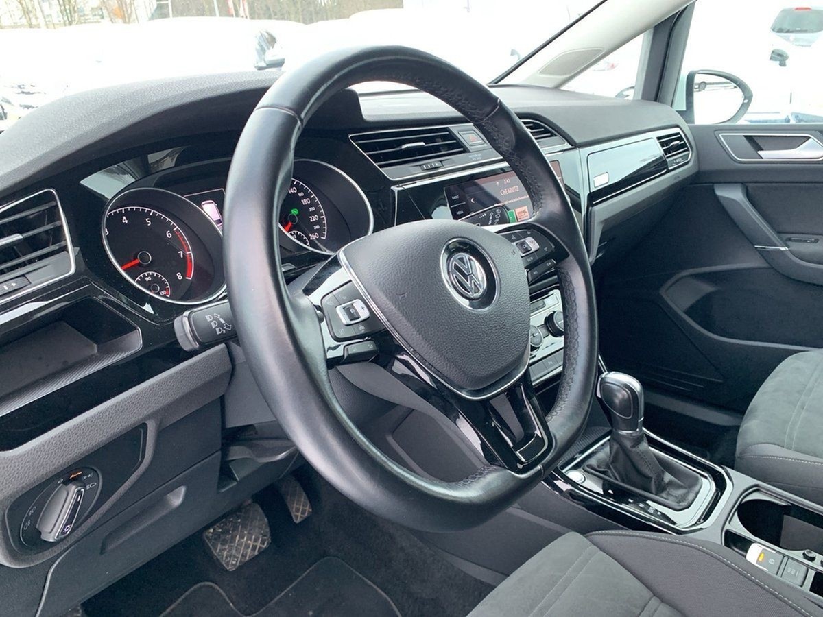 Volkswagen TOURAN HIGHLINE 1.5 TSI DSG LED+ACC+SHZ+KAMERA foto 10