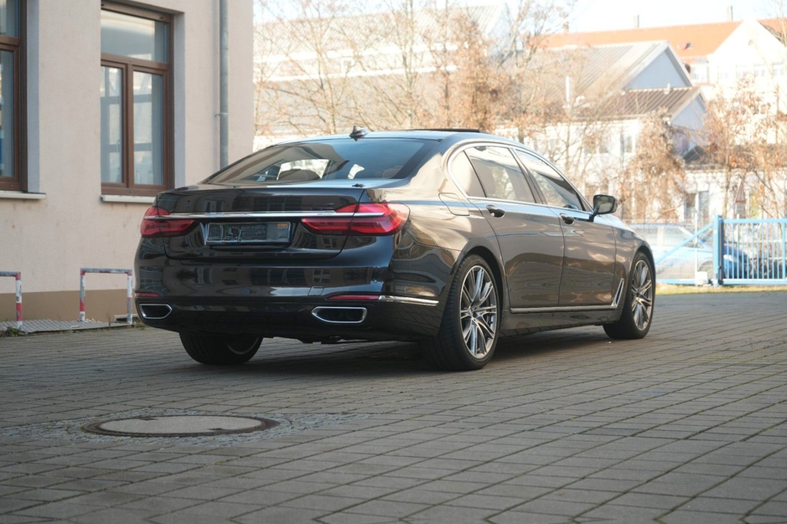 BMW 750 Li Individual Traumzustand* Neupreis 171.600 foto 3