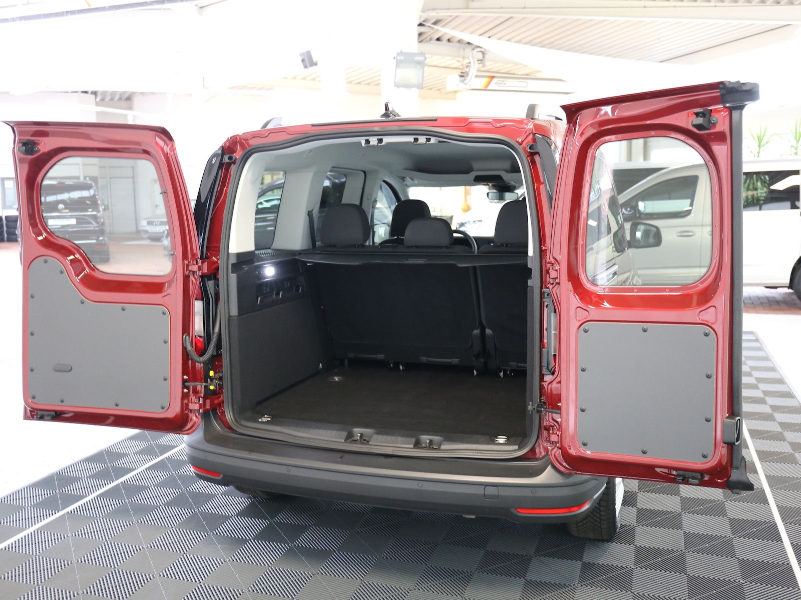 Volkswagen Caddy 1.5TSI LED KAMERA 5J GARANTIE FLÜGELTÜR foto 18