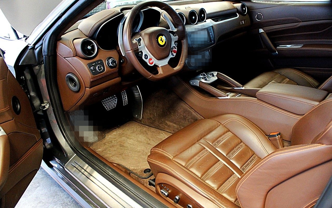 Ferrari FF 6,3 V12 4x4/VOLL SH/LEDER/ foto 12