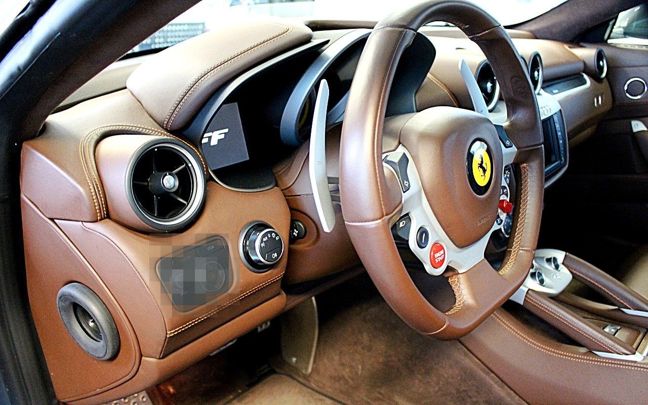 Ferrari FF 6,3 V12 4x4/VOLL SH/LEDER/ foto 13
