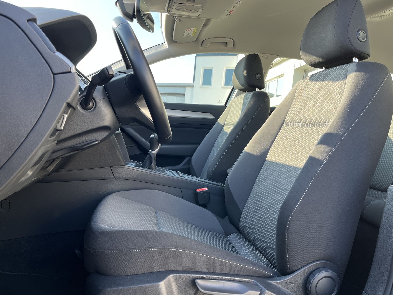 Volkswagen Passat Variant 2.0 TDI Conceptline 124€ m. 20% A foto 11