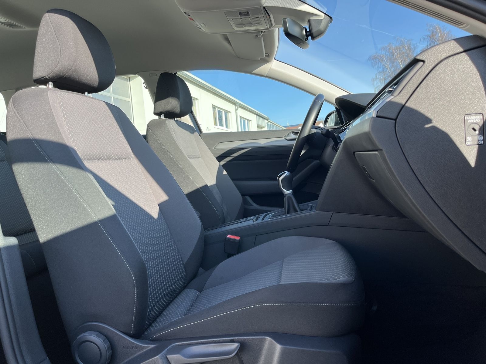 Volkswagen Passat Variant 2.0 TDI Conceptline 124€ m. 20% A foto 13