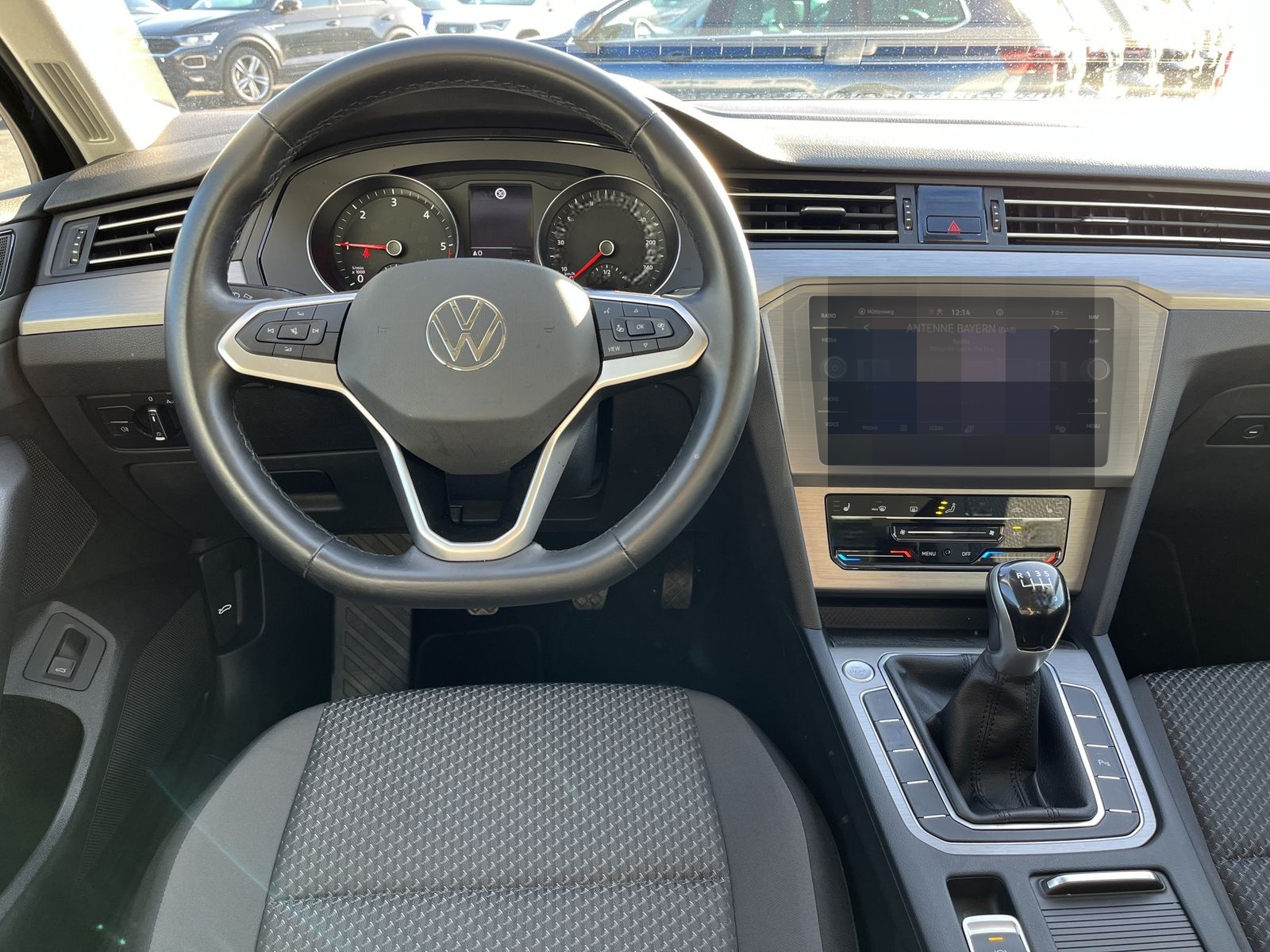 Volkswagen Passat Variant 2.0 TDI Conceptline 124€ m. 20% A foto 14