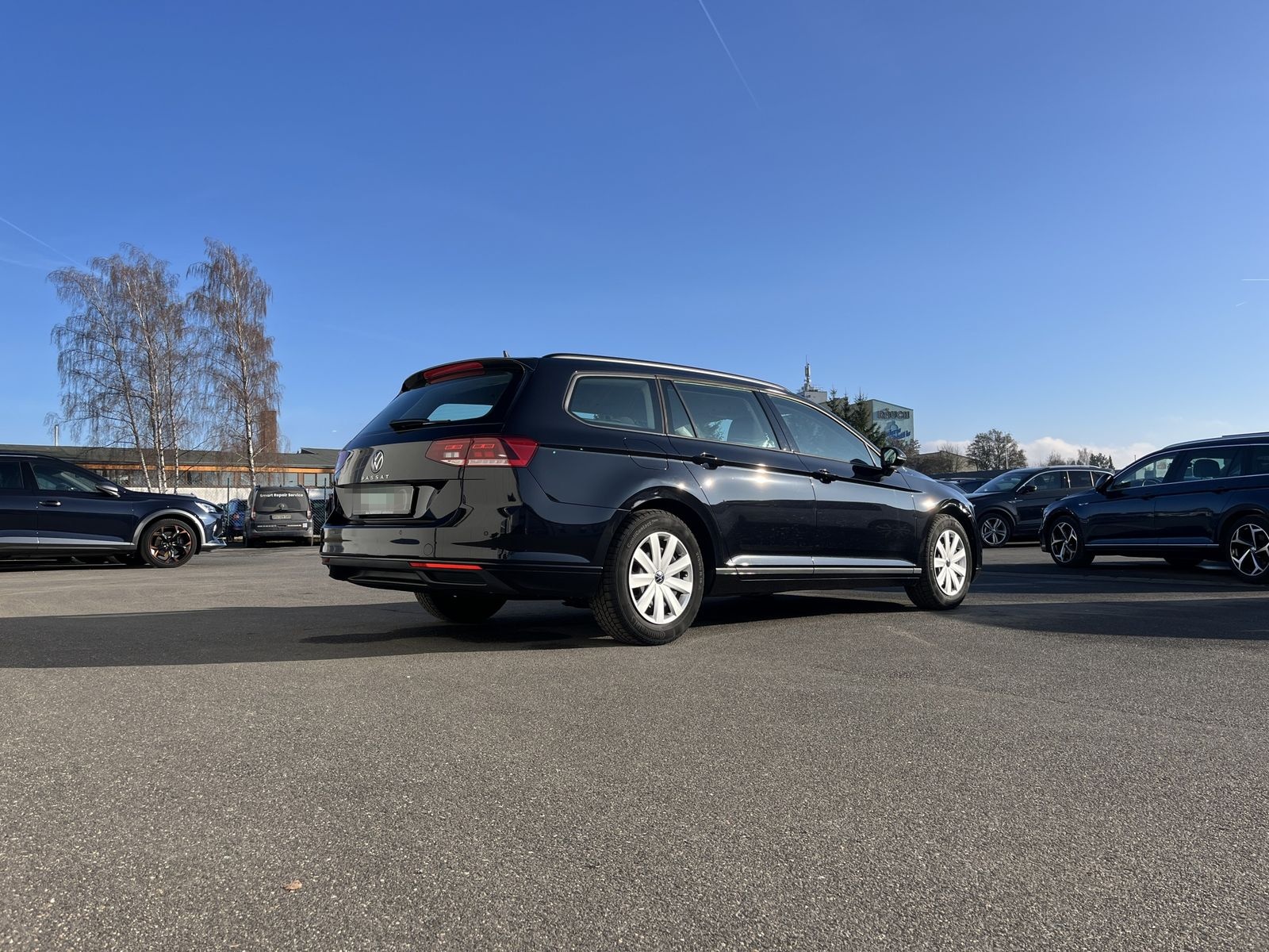 Volkswagen Passat Variant 2.0 TDI Conceptline 124€ m. 20% A foto 6